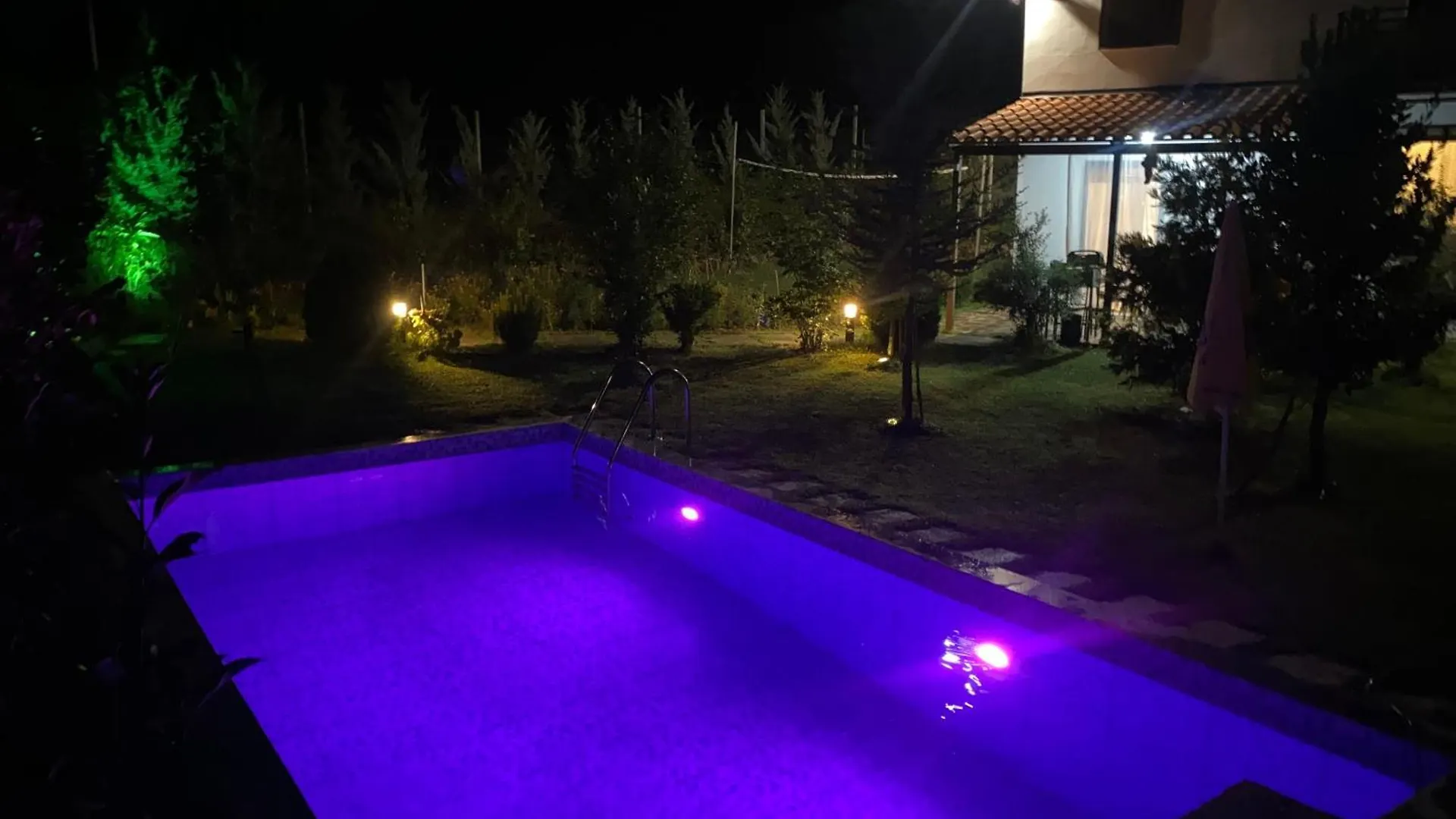 Pensionat Vila Elektra Hotell Tirana Albanien